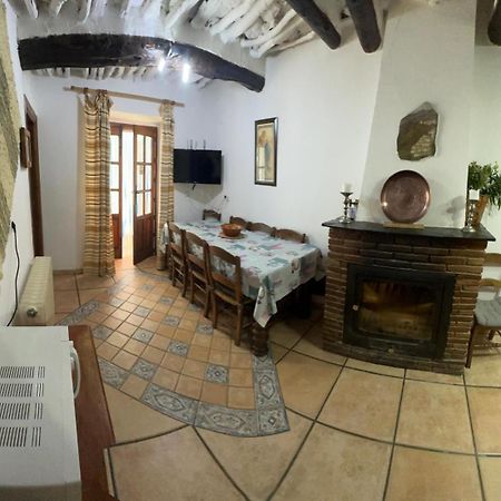 Apartamentos Y Casas Rurales Las Terrazas De La Alpujarra Bubión Esterno foto