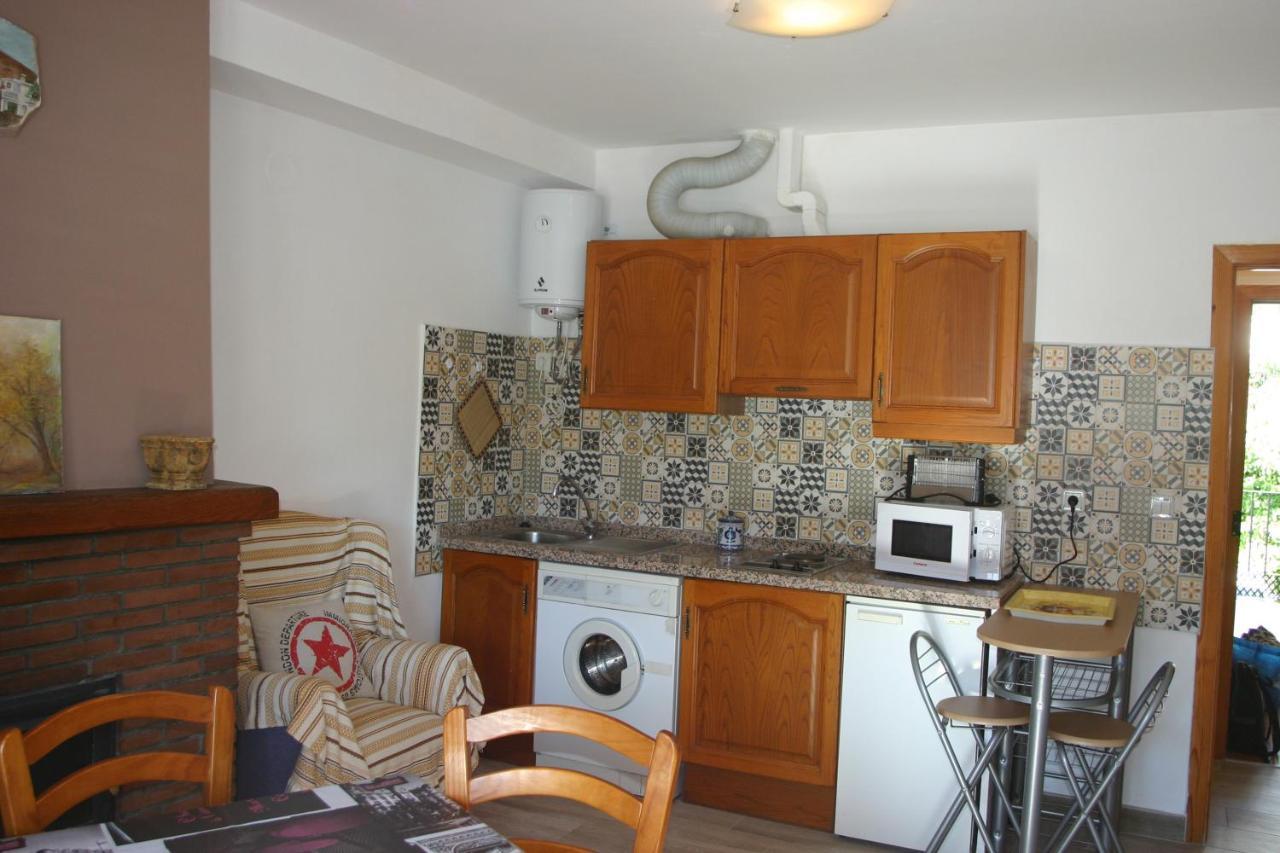 Apartamentos Y Casas Rurales Las Terrazas De La Alpujarra Bubión Esterno foto
