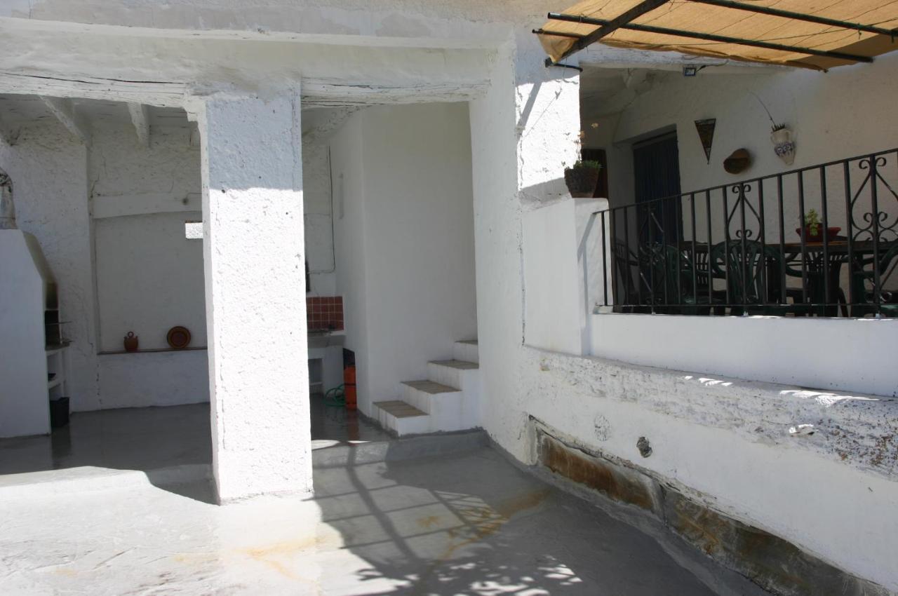 Apartamentos Y Casas Rurales Las Terrazas De La Alpujarra Bubión Esterno foto