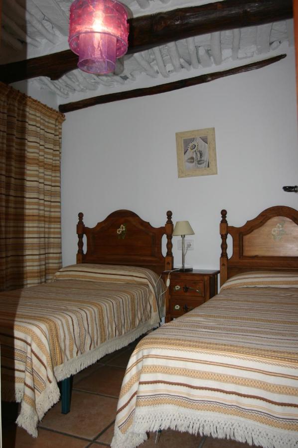 Apartamentos Y Casas Rurales Las Terrazas De La Alpujarra Bubión Esterno foto