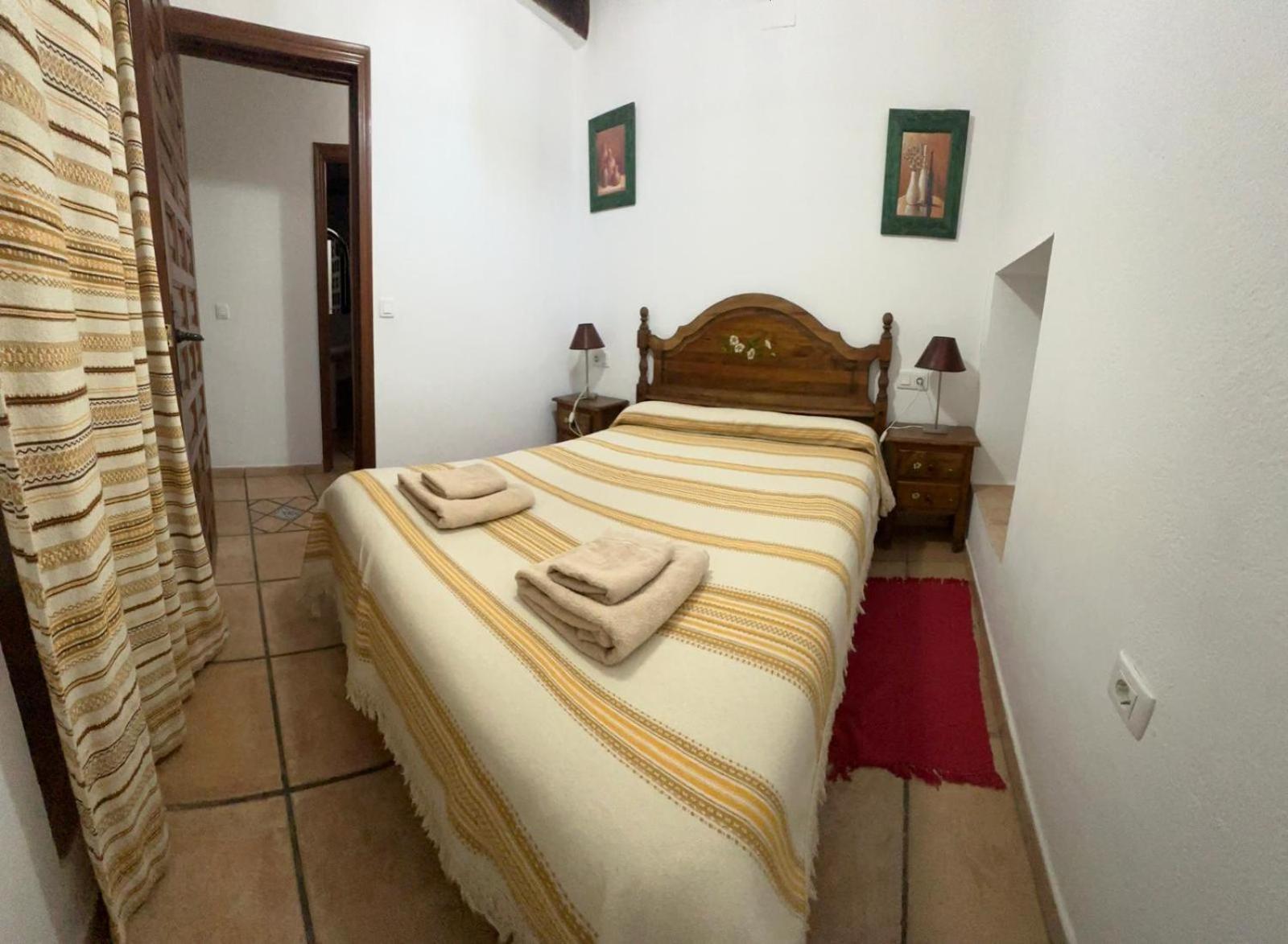 Apartamentos Y Casas Rurales Las Terrazas De La Alpujarra Bubión Esterno foto